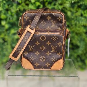 Louis Vuitton Amazone Brown Monogram Canvas Crossbody Bag with Tan Trim